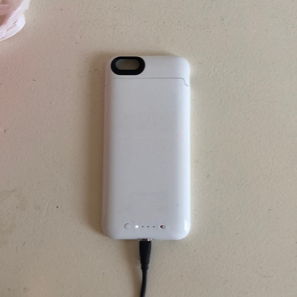 Mophie juice pack for iPhone 6/6s plus - Picture 2 of 3